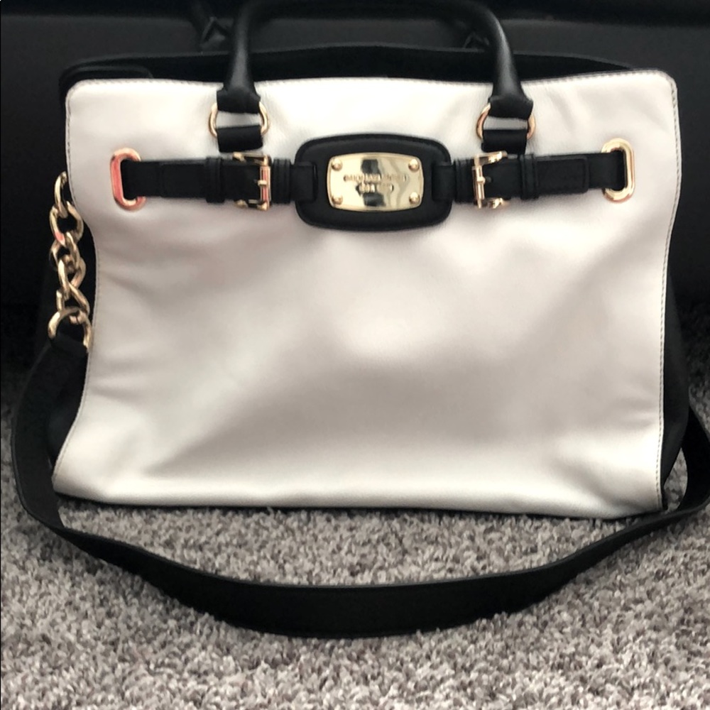 Black/White Michael Kors Purse